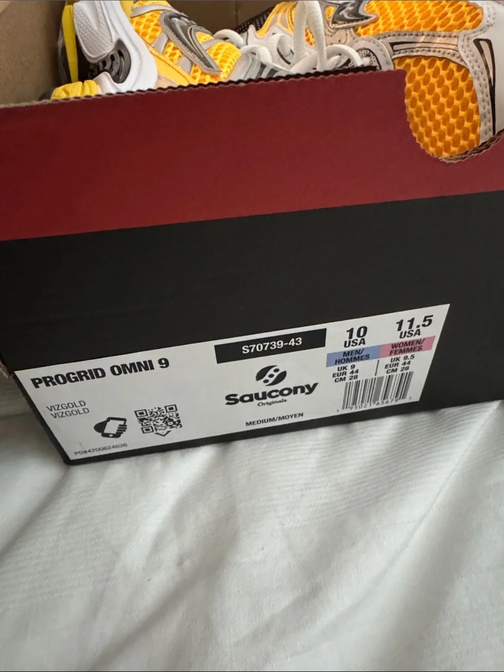 Saucony Kids Yellow White and Black Mesh Sneakers